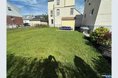 219 Cliff Street G #G, Cliffside Park, NJ 07010 - Photo 17