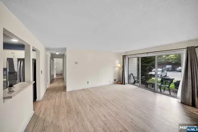 178 Robertson Way 822 #822, Lincoln Park, NJ 07035 - Photo 3