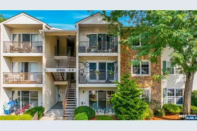 178 Robertson Way 822 #822, Lincoln Park, NJ 07035 - Photo 1