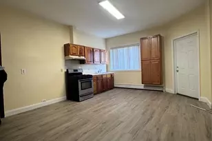 401 70th St, Guttenberg, NJ 07093 - Photo 3