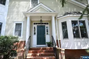 608 Stonewall Ct, Wyckoff Township, NJ 07481 - Photo 1