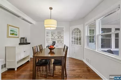 251 Brookmere Court, Ridgewood, NJ 07450 - Photo 5