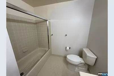 1186 Richmond Road, Mahwah, NJ 07430 - Photo 13