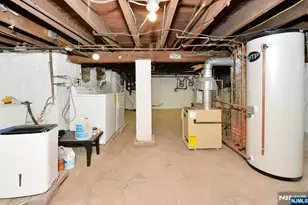 176 E Main St, Bergenfield, NJ 07621 - Photo 25