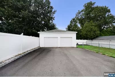 176 E Main Street, Bergenfield, NJ 07621 - Photo 29