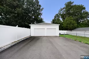176 E Main St, Bergenfield, NJ 07621 - Photo 29