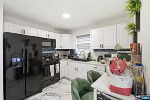 22 Breckenridge Terrace, Irvington, NJ 07111 - Photo 9