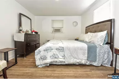 347 Forest Avenue, Paramus, NJ 07652 - Photo 17