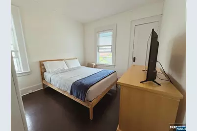 203 Feronia Way 2 #2, Rutherford, NJ 07070 - Photo 11