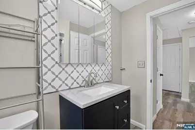 2 Riverside Avenue 2 #2, Lyndhurst Township, NJ 07071 - Photo 11