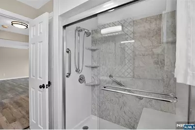 2 Riverside Avenue 2 #2, Lyndhurst Township, NJ 07071 - Photo 13