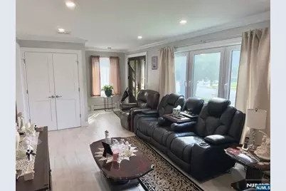 170 Mount Pleasant Avenue, Wallington, NJ 07057 - Photo 3