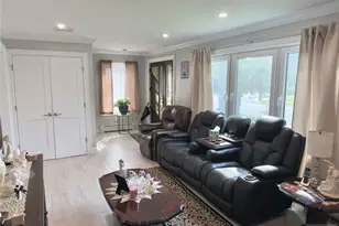 170 Mt Pleasant Ave, Wallington, NJ 07057 - Photo 3
