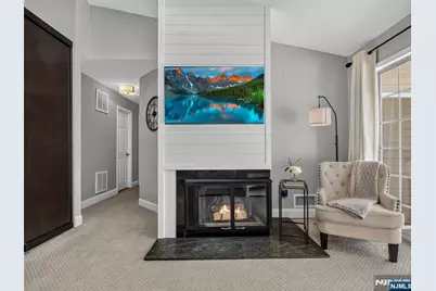 453 Poets Way, Mahwah, NJ 07430 - Photo 7