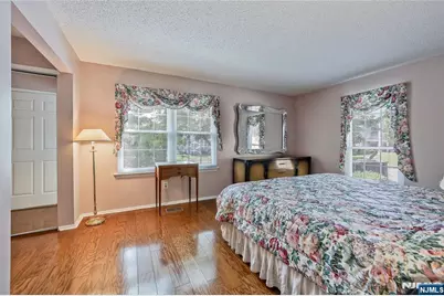 1134 Sycamore Lane, Mahwah, NJ 07430 - Photo 11