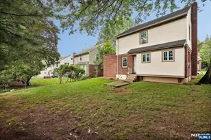 22 Elm St, Tenafly, NJ 07670 - Photo 25