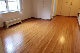 2205 N Central Road 5B, Fort Lee, NJ 07024 - Photo 3