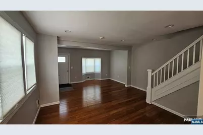51-53 Woodland Avenue, Little Ferry, NJ 07643 - Photo 9