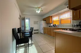 21 Barrows Ave 1st Flr, Rutherford, NJ 07070 - Photo 5
