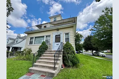 21 Barrows Avenue 1st Flr #1st Flr, Rutherford, NJ 07070 - Photo 1