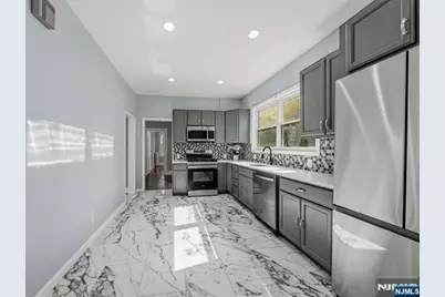 17 Boyden Parkway 1 #1, Maplewood, NJ 07040 - Photo 13