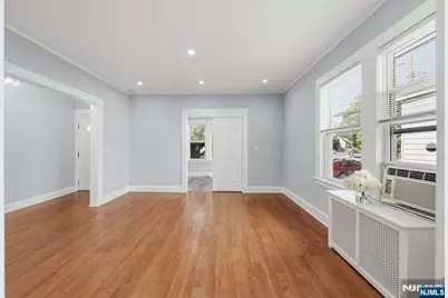 17 Boyden Parkway 1 #1, Maplewood, NJ 07040 - Photo 9