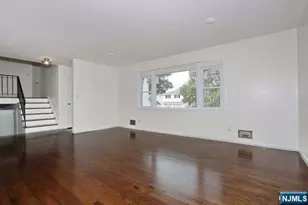 7-32 Richard St, Fair Lawn, NJ 07410 - Photo 5
