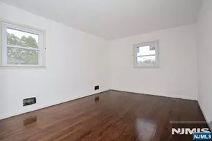 7-32 Richard St, Fair Lawn, NJ 07410 - Photo 15
