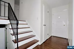 7-32 Richard St, Fair Lawn, NJ 07410 - Photo 3