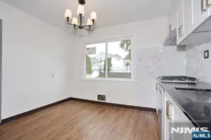 7-32 Richard St, Fair Lawn, NJ 07410 - Photo 9