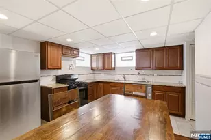 640 New York Ave, Lyndhurst Township, NJ 07071 - Photo 19