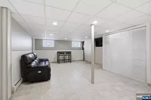 640 New York Ave, Lyndhurst Township, NJ 07071 - Photo 23