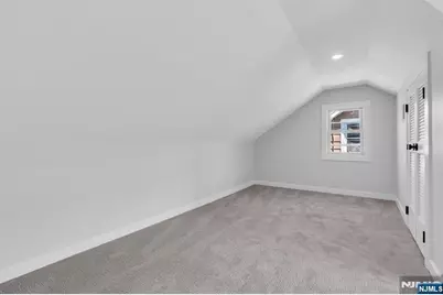 419 Martin Street, Roselle, NJ 07203 - Photo 31