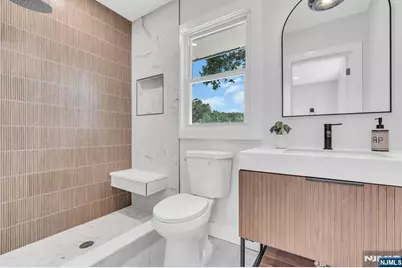 419 Martin Street, Roselle, NJ 07203 - Photo 21