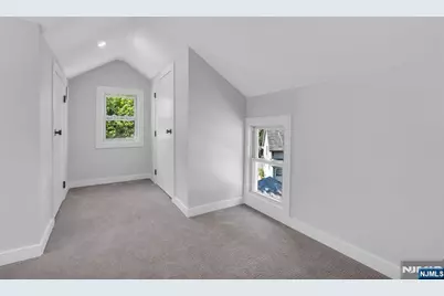 419 Martin Street, Roselle, NJ 07203 - Photo 29