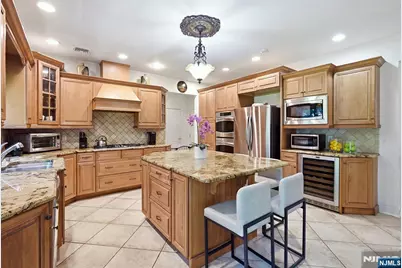 55 Prospect Avenue, Woodcliff Lake, NJ 07677 - Photo 9