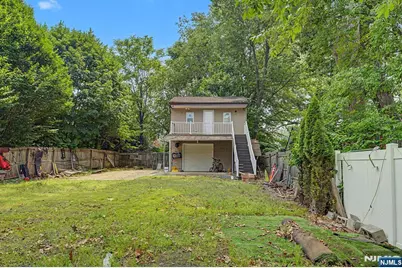 92 Blauvelt Avenue, Bergenfield, NJ 07621 - Photo 39