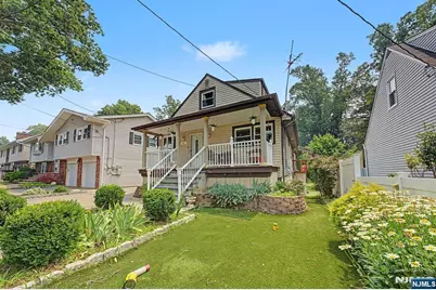 92 Blauvelt Avenue, Bergenfield, NJ 07621 - Photo 3