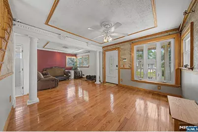 92 Blauvelt Avenue, Bergenfield, NJ 07621 - Photo 9