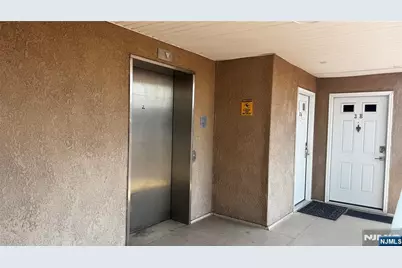 105 State Street 3E #3E, Hackensack, NJ 07601 - Photo 3