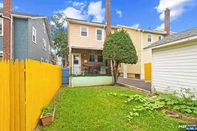121 Schofield, Newark, NJ 07106 - Photo 27