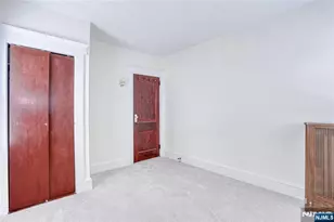 215 Walter Ave, Hasbrouck Heights, NJ 07604 - Photo 15