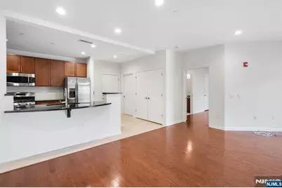 3308 Riverview Avenue 308 #308, Englewood, NJ 07631 - Photo 15