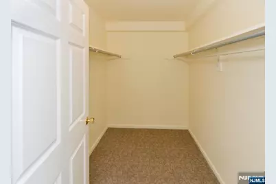 195 N Washington Avenue D #D, Bergenfield, NJ 07621 - Photo 13