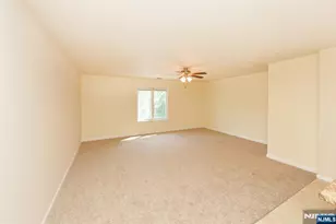 195 N Washington Ave D, Bergenfield, NJ 07621 - Photo 9