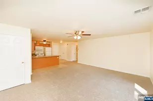 195 N Washington Ave D, Bergenfield, NJ 07621 - Photo 7