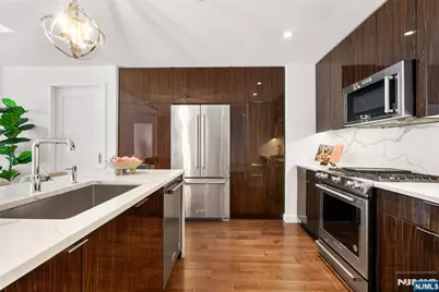 800 Ave At Port Imperial Boulevard 816 #816, Weehawken, NJ 07086 - Photo 3