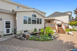 26 Mt Cedar Ave, Wallington, NJ 07057 - Photo 9
