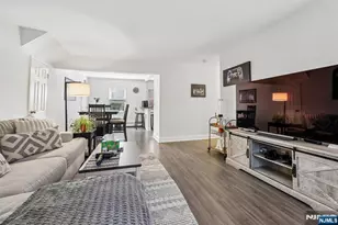 1130 Valley Road 1B, Wayne, NJ 07470 - Photo 5