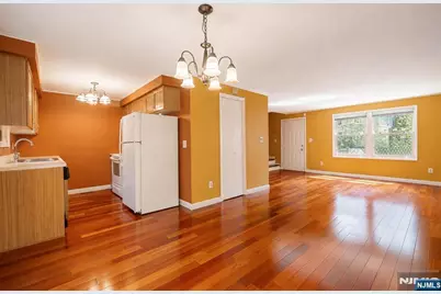 210 Caldwell Avenue 2 #2, Paterson, NJ 07501 - Photo 5